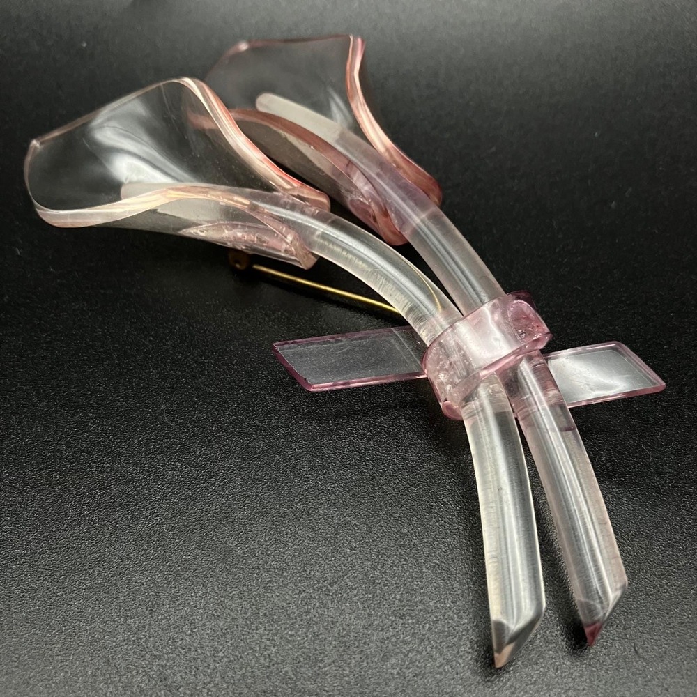 Vintage Large Calla Lily Brooch Pin Pale Pink Acrylic Lucite Floral Art Deco